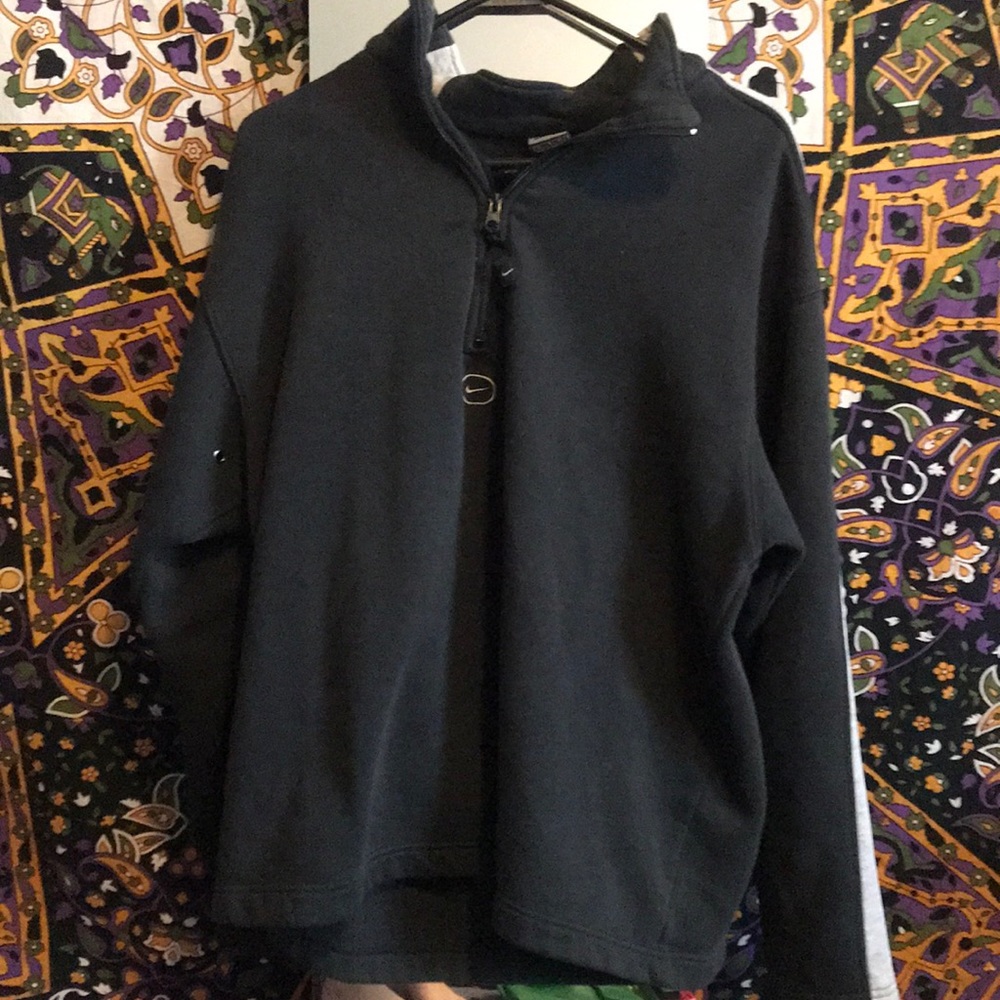 Old school Nike sweatshirt. Quarter zip